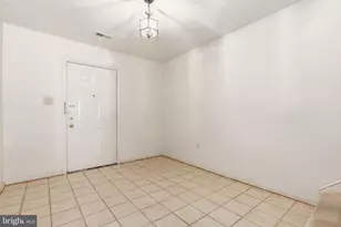 5 Sonata Ct, Silver Spring, MD 20901 - Photo 4