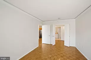 7111 Woodmont Ave, Bethesda, MD 20815 - Photo 24