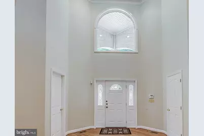 18 Nantucket Court, Potomac, MD 20854 - Photo 2