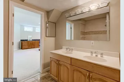 18 Nantucket Court, Potomac, MD 20854 - Photo 40