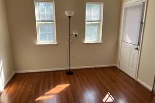 18336 Streamside Dr, Gaithersburg, MD 20879 - Photo 8