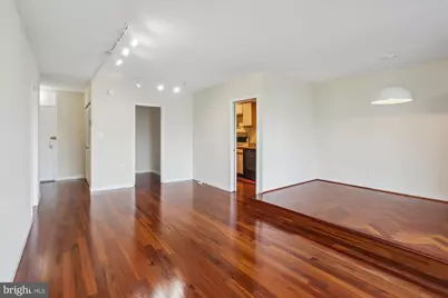 4242 East West Highway #414, Chevy Chase, MD 20815 - Photo 22
