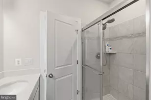 16122 Columbus Ave, Rockville, MD 20855 - Photo 18