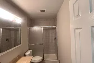 516 Meadow Hall Dr, Rockville, MD 20851 - Photo 14