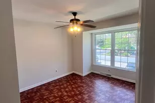 516 Meadow Hall Dr, Rockville, MD 20851 - Photo 16