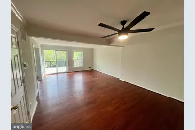 516 Meadow Hall Drive #D516, Rockville, MD 20851 - Photo 2