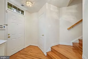 207 Garden View Way, Rockville, MD 20850 - Photo 12