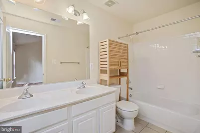 207 Garden View Way, Rockville, MD 20850 - Photo 36