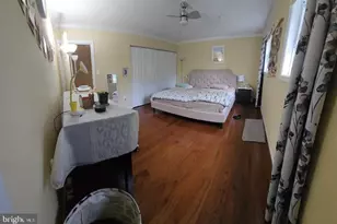 17404 Hughes Rd, Poolesville, MD 20837 - Photo 14