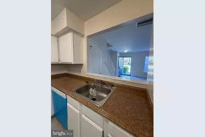 4118 Peppertree Lane #4118, Silver Spring, MD 20906 - Photo 6
