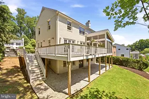 7822 Fulbright Ct, Bethesda, MD 20817 - Photo 36