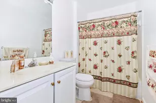 19483 Rayfield Dr, Germantown, MD 20874 - Photo 30