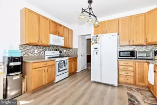 19483 Rayfield Dr, Germantown, MD 20874 - Photo 16