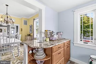 8 James St, Gaithersburg, MD 20877 - Photo 2
