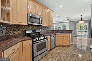 1169 Regal Oak Dr, Rockville, MD 20852 - Photo 12