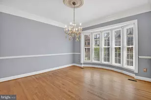 1169 Regal Oak Dr, Rockville, MD 20852 - Photo 2