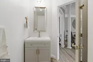 17622 Auburn Village Dr, Sandy Spring, MD 20860 - Photo 6