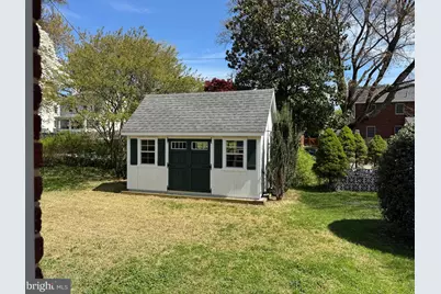 9421 Thornhill Road, Silver Spring, MD 20901 - Photo 32