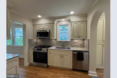 9421 Thornhill Road, Silver Spring, MD 20901 - Photo 8