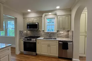 9421 Thornhill Rd, Silver Spring, MD 20901 - Photo 8