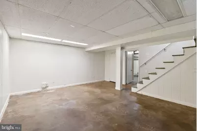 8009 Maple Ridge Road, Bethesda, MD 20814 - Photo 14