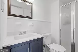 118 Monroe St, Rockville, MD 20850 - Photo 16