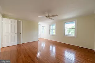 7506 Weatherby Dr, Rockville, MD 20855 - Photo 16