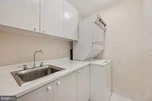 5630 Wisconsin Ave, Chevy Chase, MD 20815 - Photo 16