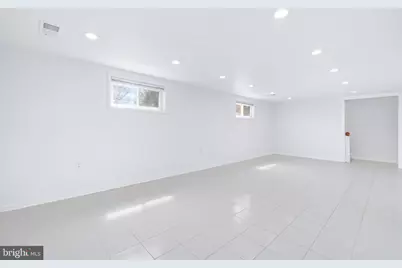 14236 Chadwick Lane, Rockville, MD 20853 - Photo 34