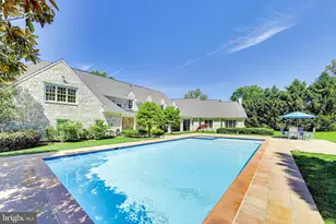 9001 Persimmon Tree Rd, Potomac, MD 20854 - Photo 76