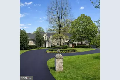 9001 Persimmon Tree Road, Potomac, MD 20854 - Photo 4