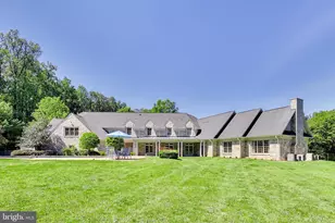 9001 Persimmon Tree Rd, Potomac, MD 20854 - Photo 72