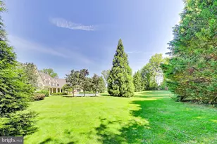 9001 Persimmon Tree Rd, Potomac, MD 20854 - Photo 74