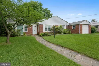 9702 Bellevue Drive, Bethesda, MD 20814 - Photo 2