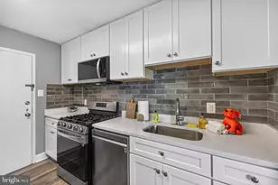 1121 University Blvd W, Silver Spring, MD 20902 - Photo 4
