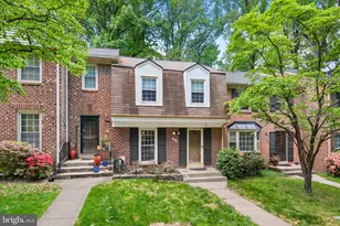 7344 Greentree Rd, Bethesda, MD 20817 - Photo 2