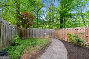 7344 Greentree Rd, Bethesda, MD 20817 - Photo 30