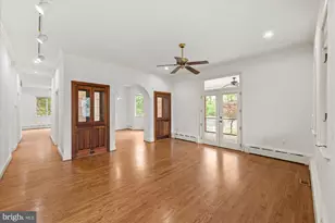 6013 Selvyn Rd, Bethesda, MD 20817 - Photo 4