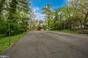 6013 Selvyn Rd, Bethesda, MD 20817 - Photo 46