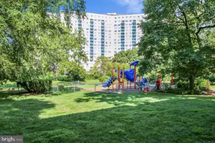 10500 Rockville Pike, Rockville, MD 20852 - Photo 26