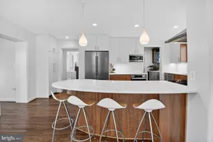 4225 Oakridge Ln, Chevy Chase, MD 20815 - Photo 10