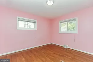 13905 Parkland Dr, Rockville, MD 20853 - Photo 24