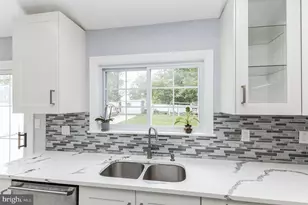 13905 Parkland Dr, Rockville, MD 20853 - Photo 14