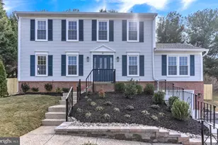 6 Bostwick Ct, Gaithersburg, MD 20878 - Photo 2