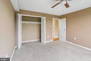 10201 Grosvenor Pl, Rockville, MD 20852 - Photo 24