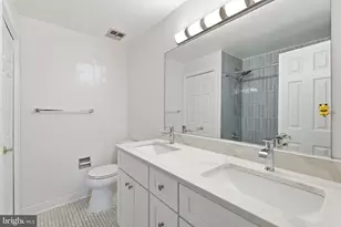 5705 Brewer House Cir, Rockville, MD 20852 - Photo 26