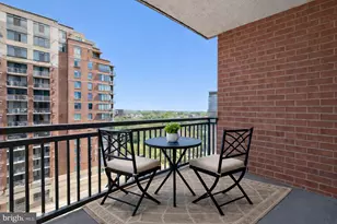 11710 Old Georgetown, North Bethesda, MD 20852 - Photo 4