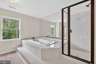 713 Brandon Green Dr, Silver Spring, MD 20904 - Photo 24
