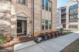 813 Rockwell Ave, Gaithersburg, MD 20878 - Photo 2