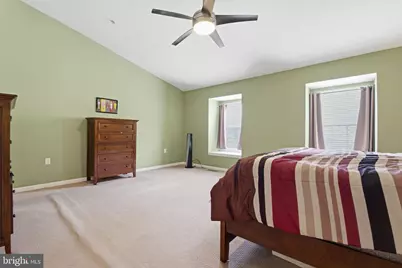 18905 Crosstie Terrace, Germantown, MD 20874 - Photo 14